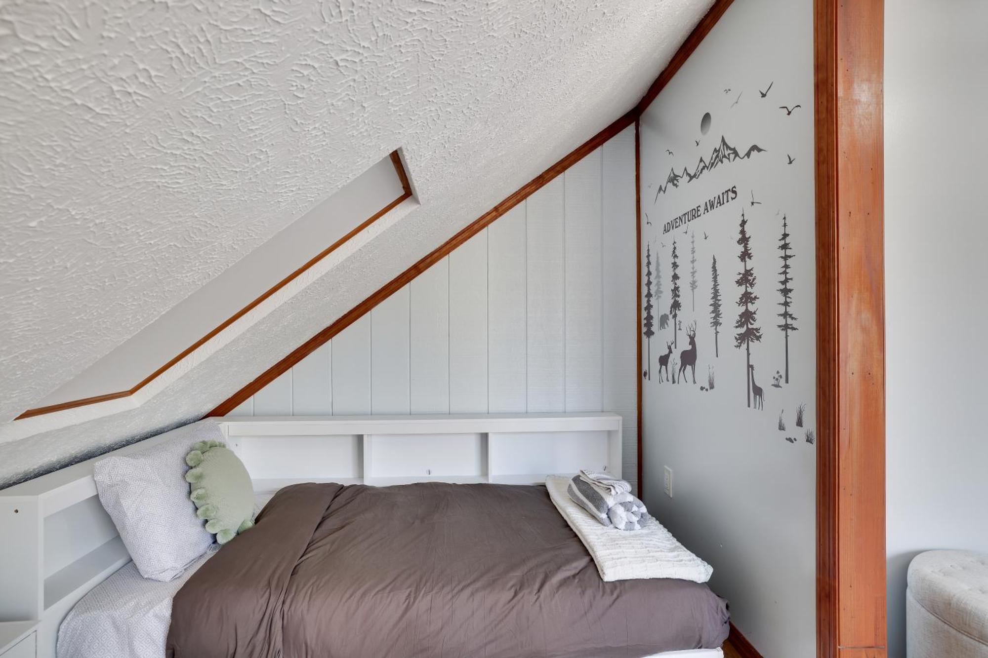 The Fox Den: Quaint & Cozy * East Stroudsburg