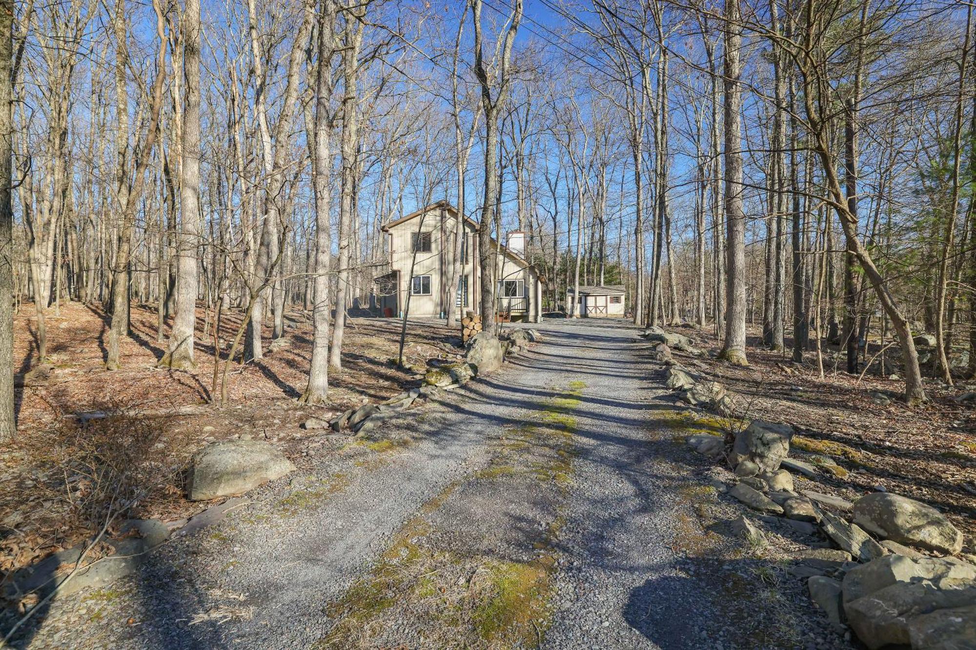 The Fox Den: Quaint & Cozy Casa de férias East Stroudsburg
